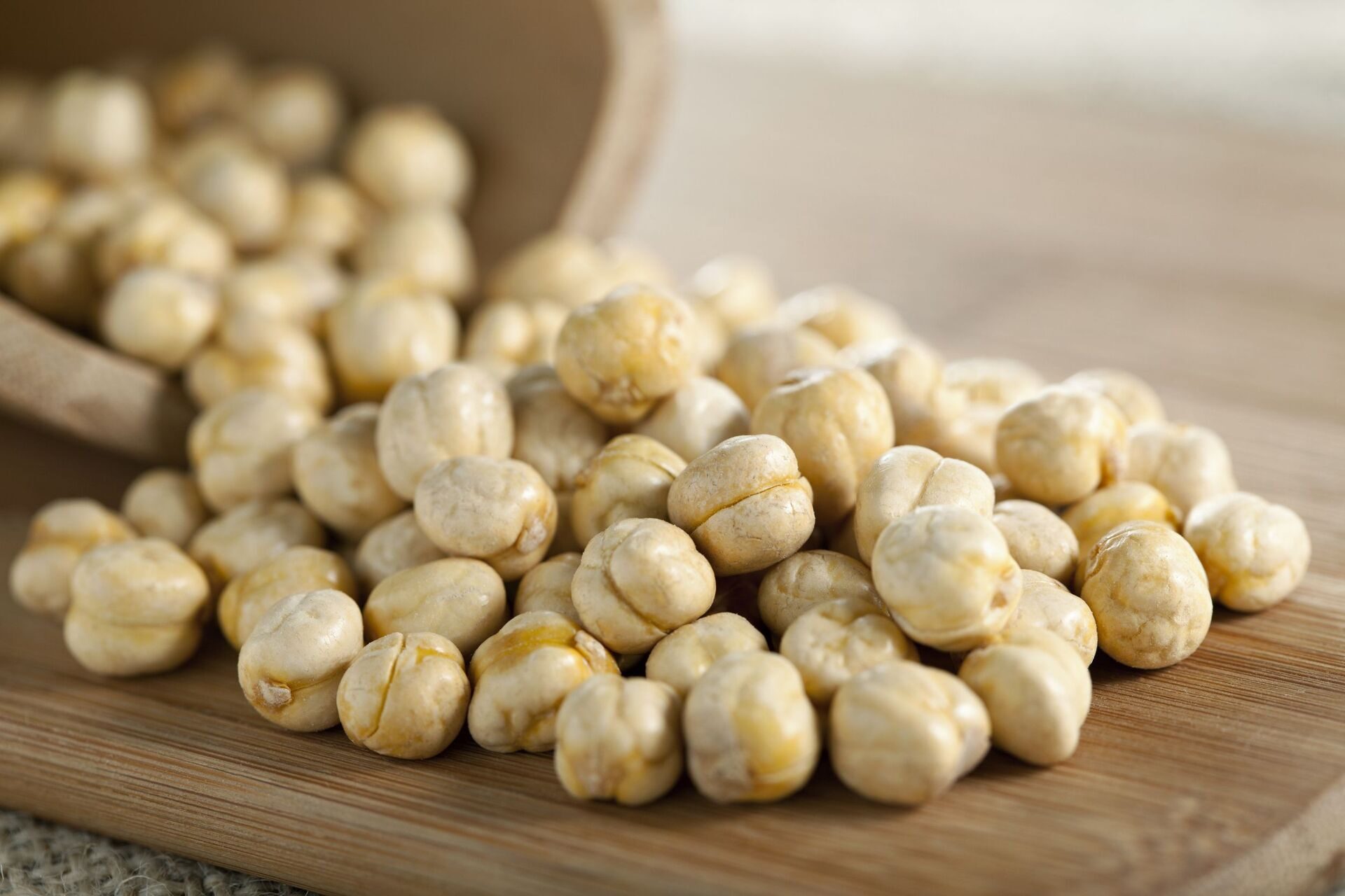 chickpeas-2500-56a20fa13df78cf77271859d